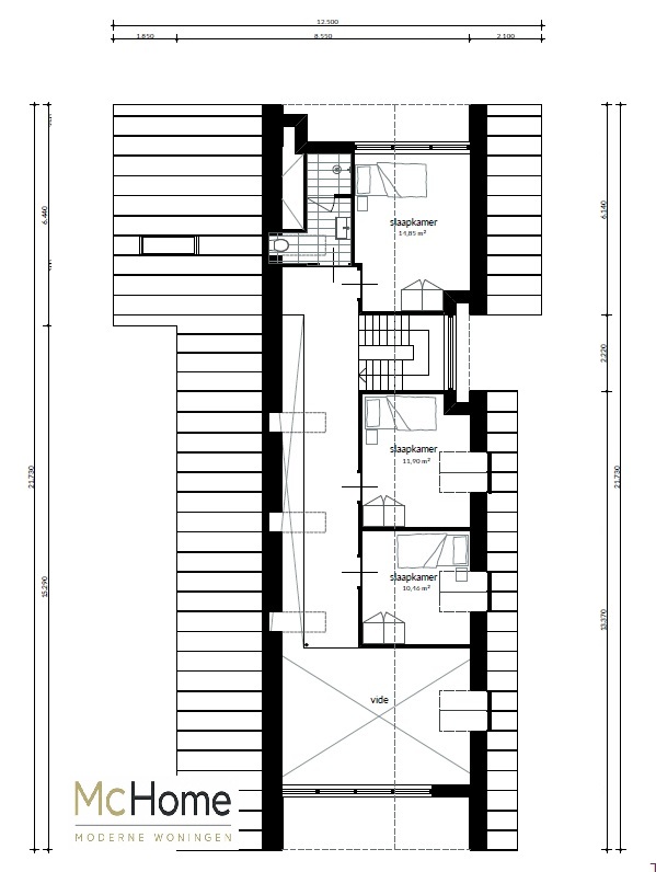 Moderne schuurwoning LH-20 met zwarte gevelbekleding, stalen dak en grote glasgevel
